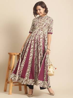 Divawalk Beige & Maroon Floral Printed Flared Anarkali 5