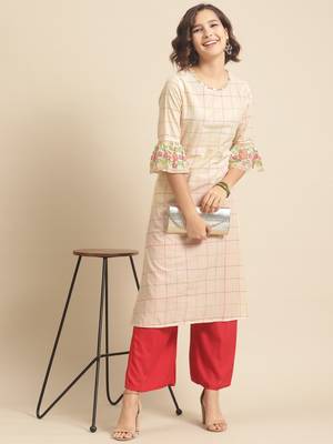 Divawalk White Checked Printed A-Line Kurta With ruffle Sleeve 5