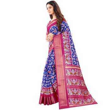 Women's Blue Ikkat Pallu Hand-block Prints Sarees With Blouse 2