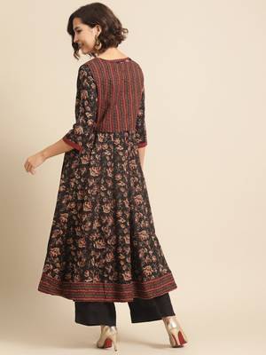 Divawalk Brown printed Anarkali kurta wih jacket 5