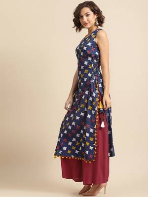 Divawalk Indigo printed kurta with side tie-ups 3