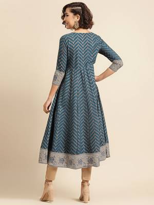 Divawalk Navy Blue and Grey Anarkali kurta 4