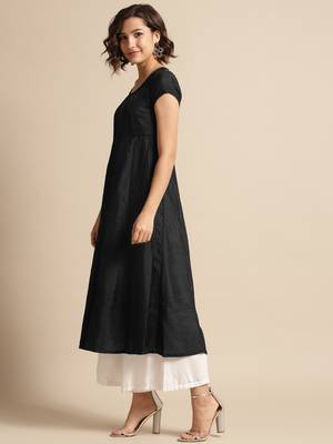 divawalk Black Sliver Foil Printed Layered Kurta 4
