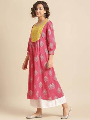Divawalk Pink & Yellow Gold Print A-Line Kurta 3