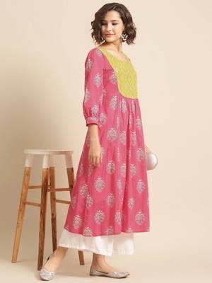 Divawalk Pink & Yellow Gold Print A-Line Kurta 5
