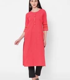 Cotton kurta with embroidery on sleeves
