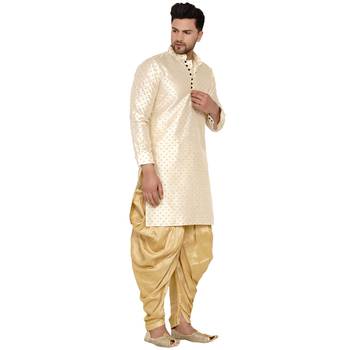 Beige printed banarasi men-kurtas 2