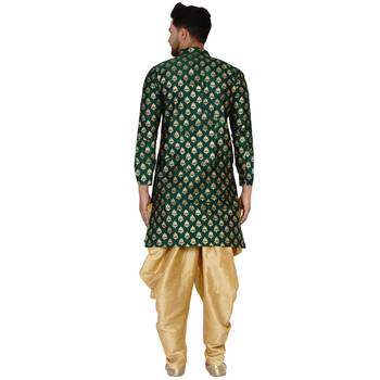 Green printed banarasi men-kurtas 4