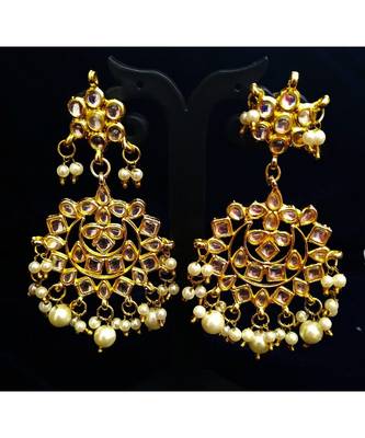 Transparent Colored Kundan Stone Studded Designer Choker Set 4