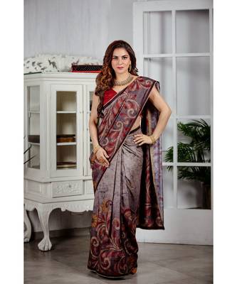 Shraddha arya Grey woven tussar_silk saree with blouse 4