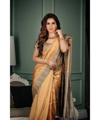 Shraddha arya yellow woven silk blend saree with blouse 6