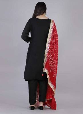 Black plain rayon kurtas-and-kurtis 5