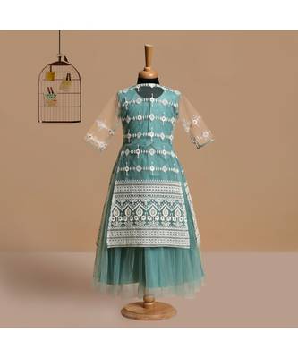 silk_blend green embroidered   Gown and   Jacket 2