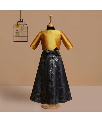 silk_blend blue embroidered   Gown and   Jacket 2