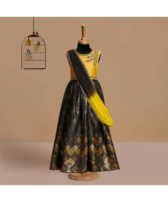 silk_blend gold embroidered   Gown and   Dupatta 2