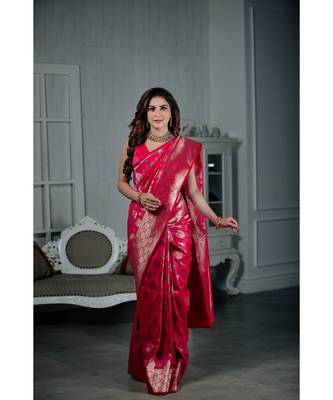 Shraddha Arya Designer Rani Pink Party Wear Silk Saree 3