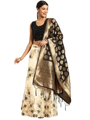 Women Cream Woven Zari Silk Blend Semi Stitched Lehenga 1