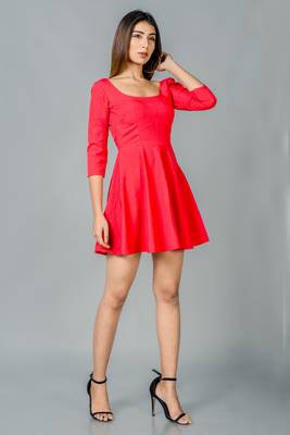 Red plain crepe short dresses 2