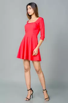 Red plain crepe short dresses