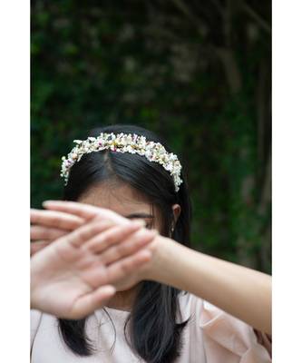Frost and Fire Flower Hair Comb 4