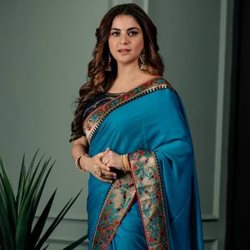 shraddha arya turquoise woven silk  saree 6