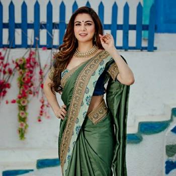 Shraddha Arya Designer Green Party Wear Art Silk Saree 1