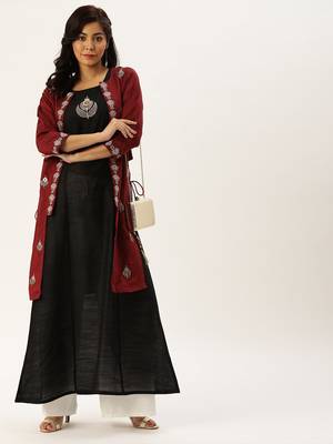 Women Black Solid A Line Kurta With Maroon Jacket 2