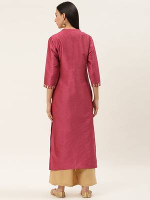 Women Coral Pink Embroidered Straight Kurta 2