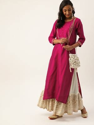 Women Magenta & Gold Toned Yoke Design Straight Kurta 1