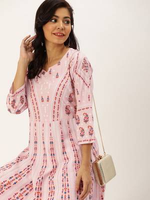 Women Pink & White Printed Anarkali Kurta 3