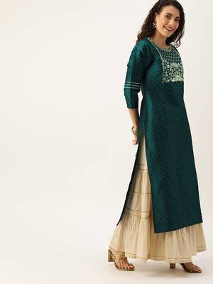 Women Green & Silver Toned Yoke Design Straight Kurta 2