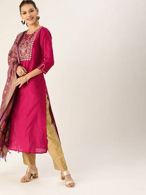 Women Magenta & Beige Embroidered Straight Kurta 5