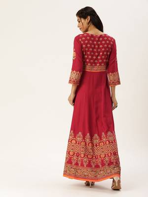 Women Maroon Printed Anarkali Kurta 3