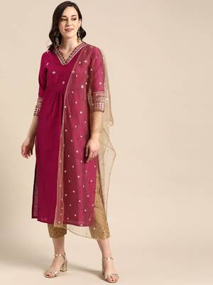 Women Magenta Pink & Gold Coloured Embroidered Kurta With Trousers & Dupatta 1