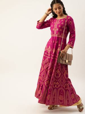 Women Magenta Pink & Gold Toned Printed Anarkali Kurta 2