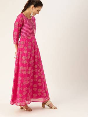 Women Pink & Gold Toned Embellished Anarkali Kurta 2