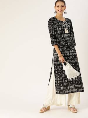 Women Black & White Printed Straight Kurta 3