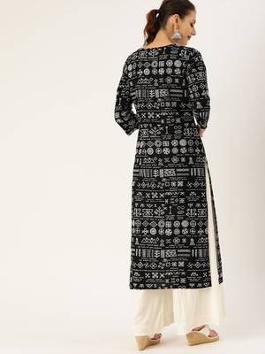 Women Black & White Printed Straight Kurta 5