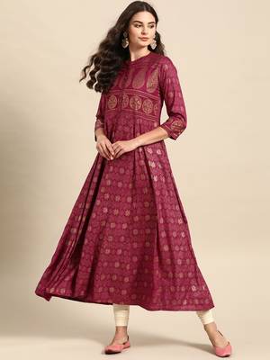 Women Magenta & Golden Paisley Printed A Line Kurta 5