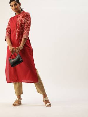 Women Maroon & Gold Toned Foil Printed Straight Kurta 1