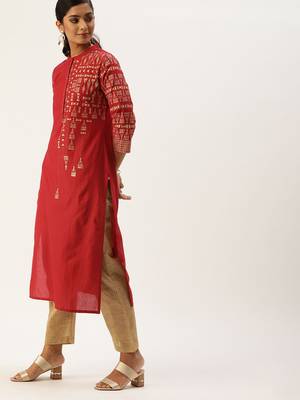 Women Maroon & Gold Toned Foil Printed Straight Kurta 2