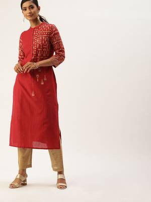 Women Maroon & Gold Toned Foil Printed Straight Kurta 5