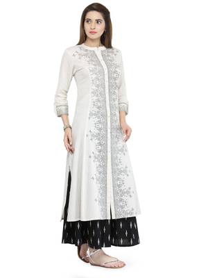 Women White & Black Printed A Line Kurta 1