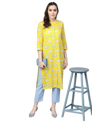 Women Yellow & White Printed Straight Kurta 1