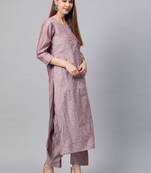 Women Mauve Printed Kurta With Trousers
