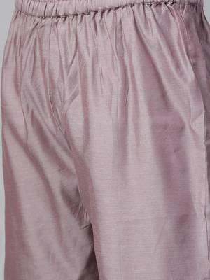 Women Mauve Printed Kurta With Trousers 5