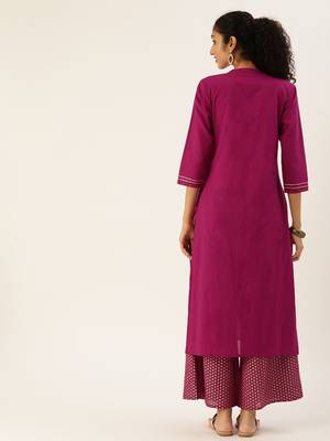 Women Magenta & White Printed Kurta With Palazzos 3