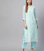 Women Blue & White Printed Kurta With Trousers