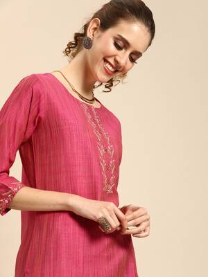 Pink Embroidered Straight Kurta 2