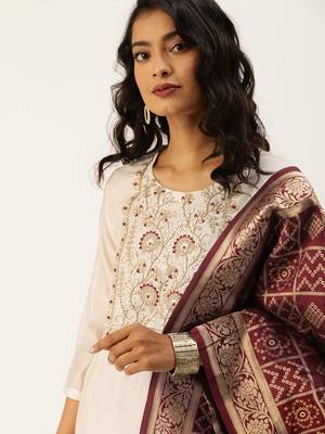 Off White & Maroon Yoke Design Kurta with Trousers & Dupatta 2
